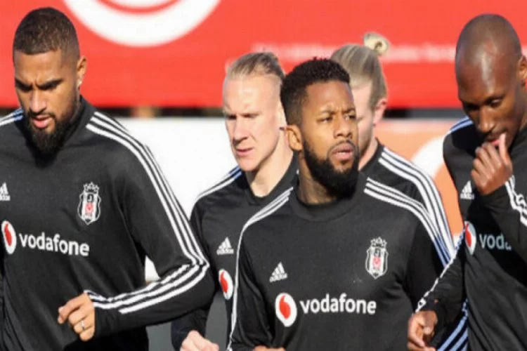 Beşiktaşlı 5 futbolcu karantinadan çıktı