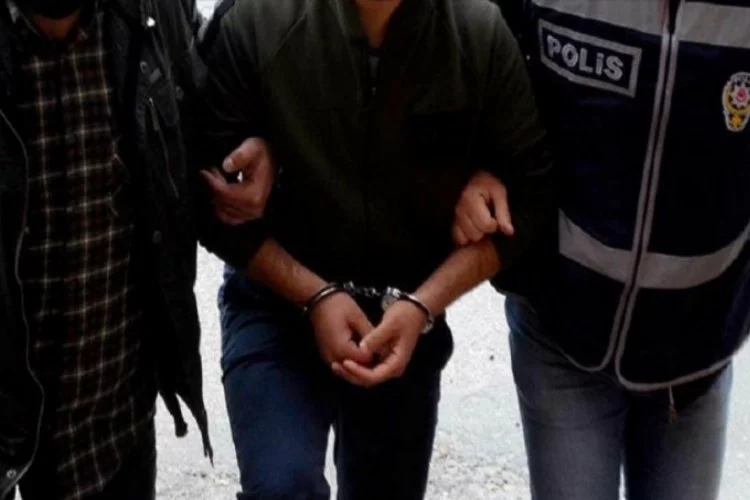 Fırat Erez'e 'dini değerleri aşağılamak' suçundan tutuklama