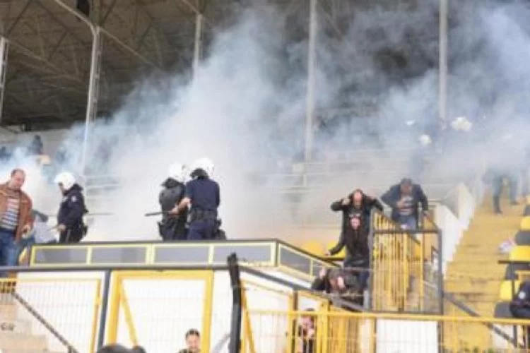 Amatör küme maçına gaz bombalı müdahale
