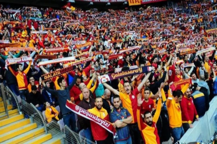 Galatasaray'dan 'karton taraftar' modeli
