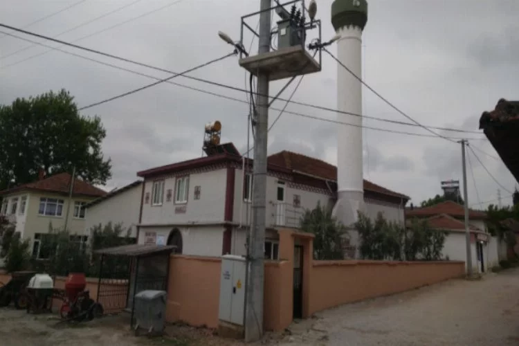 Bursa Karacabey'de camiler açılışa hazırlanıyor