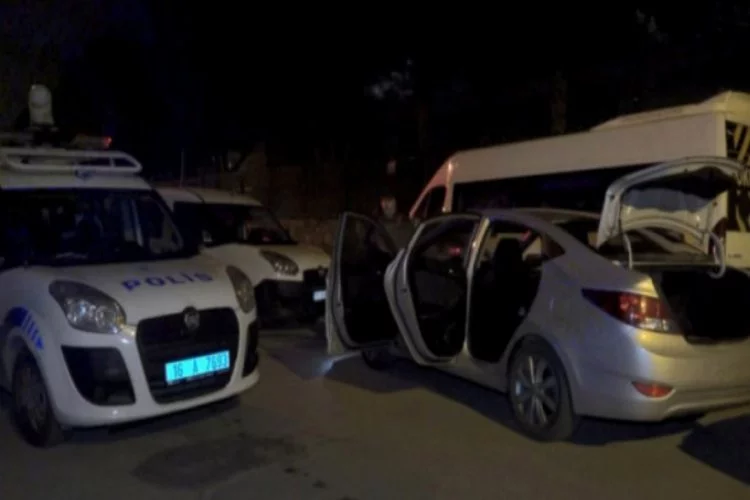 Bursa'da 'dur' ihtarına uymayan ehliyetsiz sürücüye 13 bin TL ceza