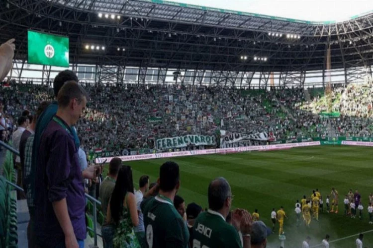 Macaristan'da hükümet seyircili maçlara izin verdi