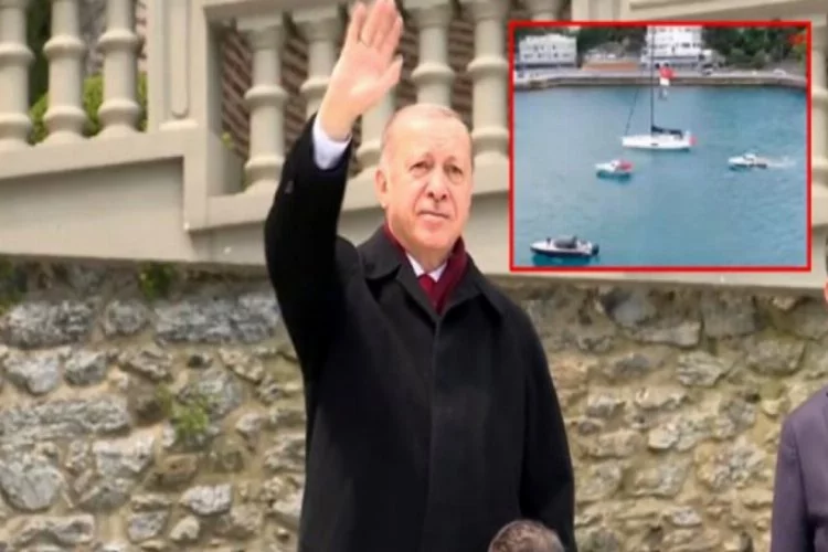 Gençler Boğaz'da  Erdoğan'ı selamladı