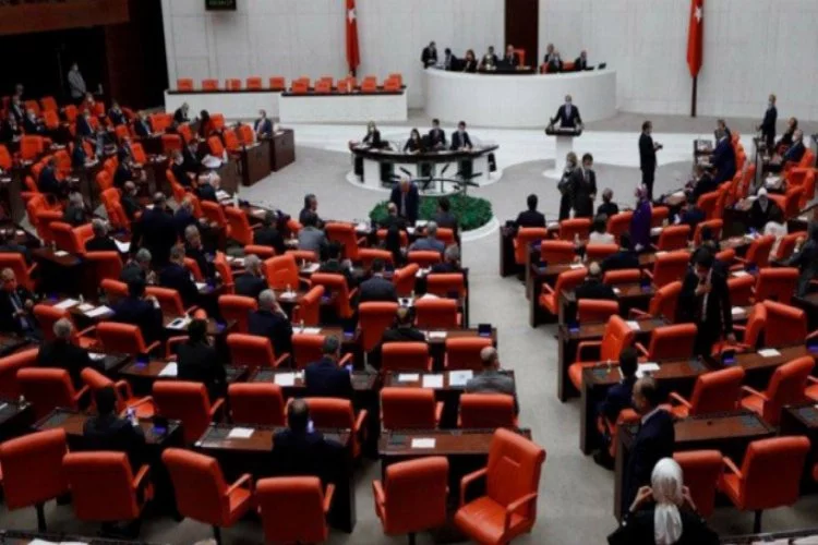Meclis'te CHP ve İYİ Parti'den dikkat çeken korona açıklaması!