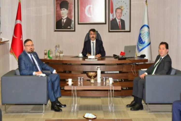 Bursa Yıldırım Belediye Başkanı Yılmaz'a Bursaspor'dan ziyaret