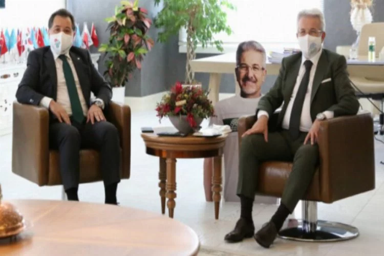 Bursa Nilüfer Belediye Başkanı Erdem'den Bursaspor'a destek