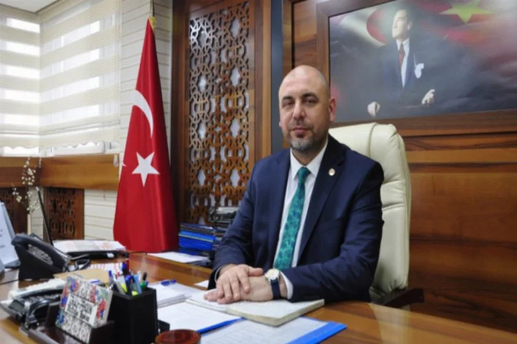 Bursa'da Başkan Aydın'dan YKS'ye girecek öğrencilere başarı mesajı