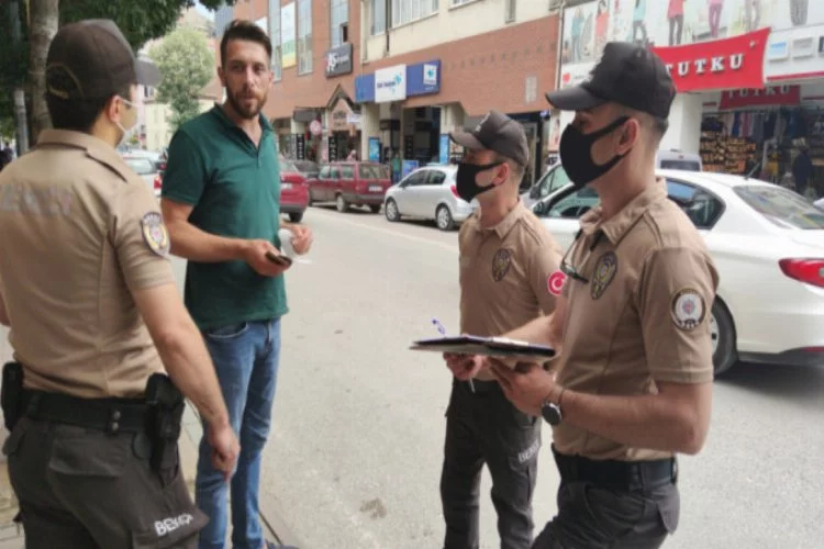 Bursa'da maske takmayan gence ceza kesildi
