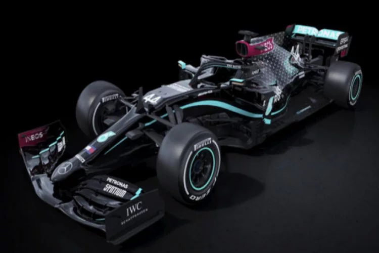 Mercedes, ırkçılığa karşı Formula 1'de siyah araçla yarışacak