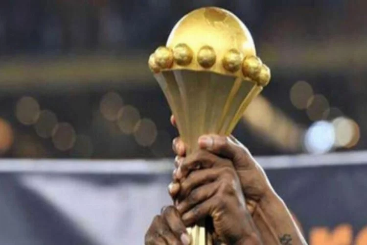 Afrika Uluslar Kupası 2022'ye ertelendi