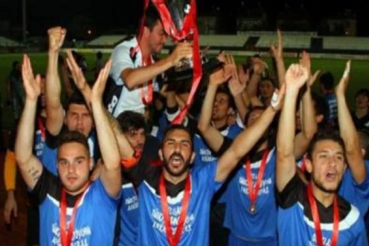Ankaraspor takımı kaza yaptı: 1 ölü