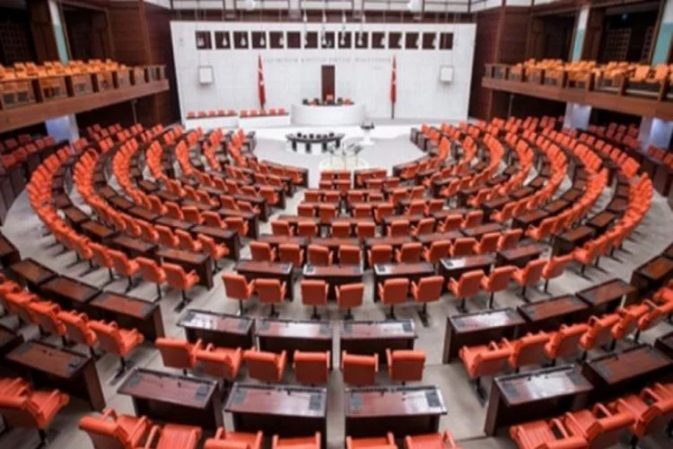 Meclis'te ziyaretçi yasağı 31 Temmuz'a kadar uzatıldı