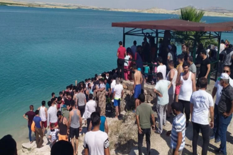 Baraj gölüne giren Suriyeli, boğuldu