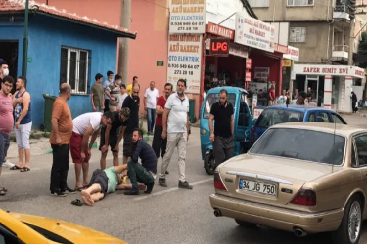 Bursa'da İki otomobil arasında ölümden döndü!