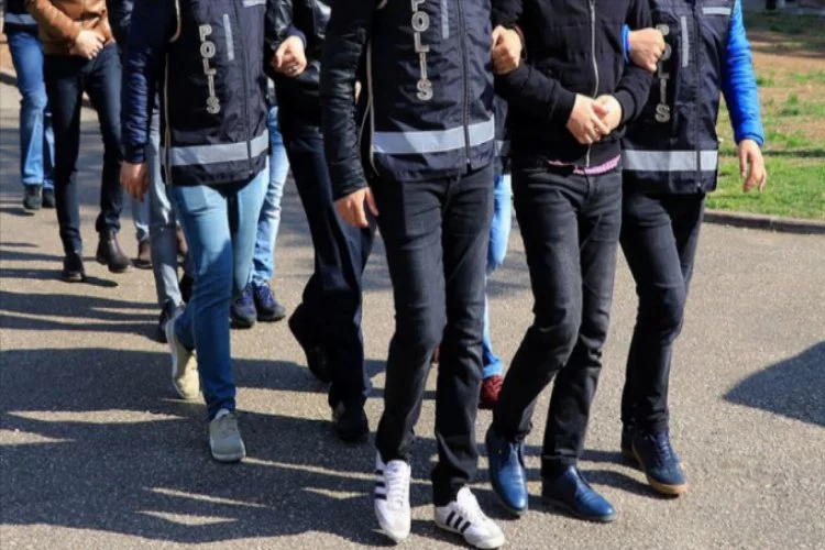 Bursa'da 17 FETÖ şüphelisinden 7'si tutuklandı
