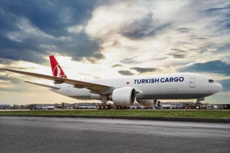 Dünyada taşınan 20 hava kargodan 1'i Turkish Cargo'dan oldu