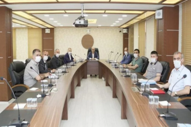 Mardin Büyükşehir Belediyesi'nde üst düzey yöneticiler görevden alındı