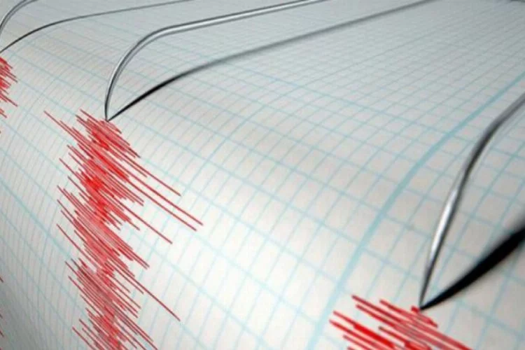 Malatya'da 4.4'lük depremle sallandı!