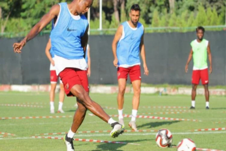 Hatayspor'dan futbolculara koronavirüs testi