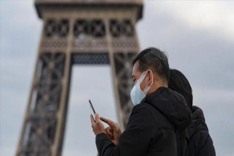 Fransa'da kapalı alanda maske zorunlu oluyor
