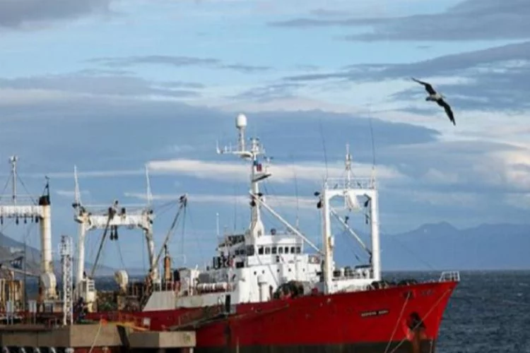 Arjantin'de 35 gündür denizde olan balıkçılar koronavirüse yakalandı