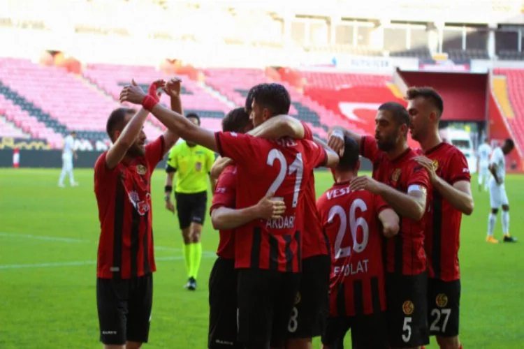 Eskişehirspor TFF 1. Ligdeki son maçına çıkacak