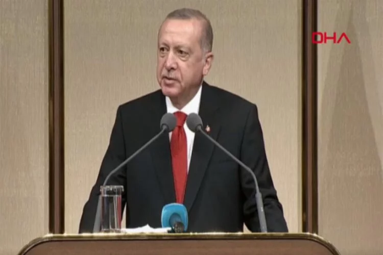 Erdoğan: Milletimiz üzerinde hep konuşulacak bir zafer kazanmıştır
