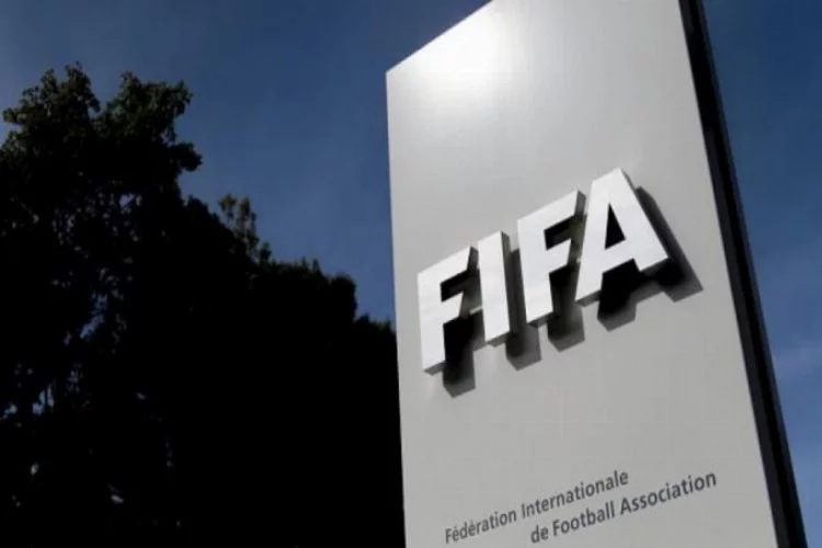 FIFA'dan 5 oyuncu değişikliği kararı! Gelecek sezon...