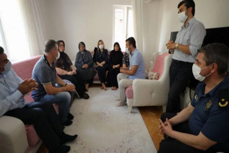 MKE Ankaragücü Başkanı Mert'ten şehit ailesine taziye ziyareti
