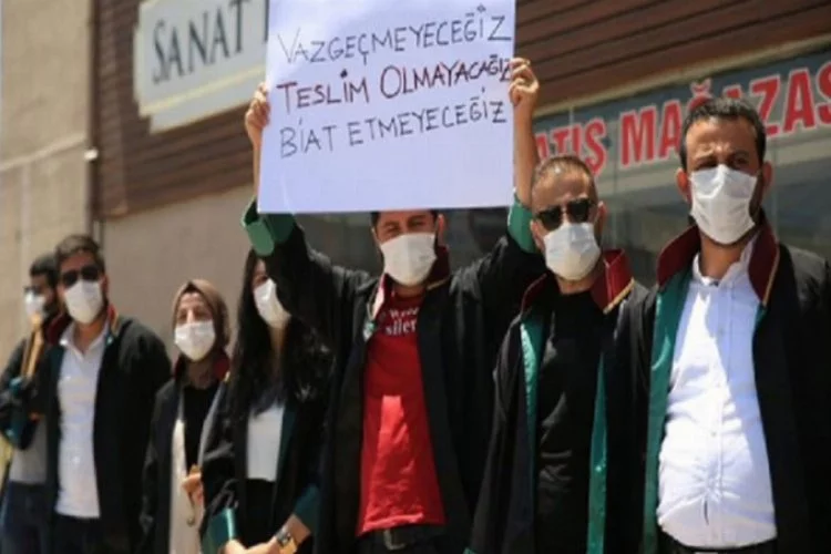 Çoklu baro protestosuna 31 bin TL'lik sosyal mesafe cezası
