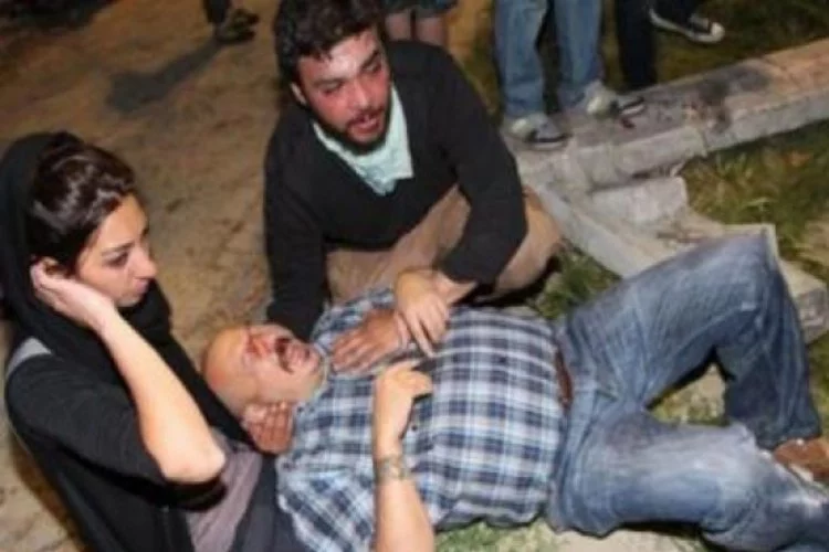 Gezi Parkı'nda ortalık savaş alanına döndü