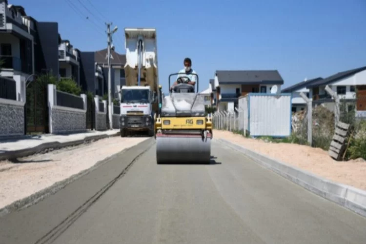 Bursa İnegöl sokakları milli ve yerli beton yollarla kaplanıyor