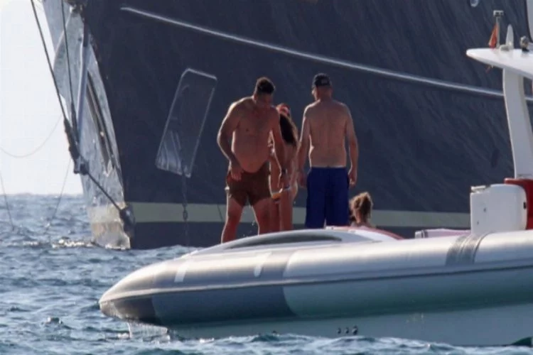 Ronaldo sevgilisi Celina Locks ile tatilde