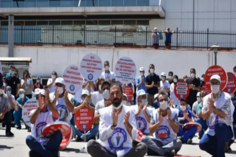 Bursa'da döner sermaye sistemini protesto ettiler, oturma eylemi başlattılar
