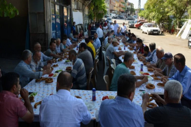 Bursa Orhaneli Belediye Başkanı sanayi esnafıyla kahvaltıda buluştu