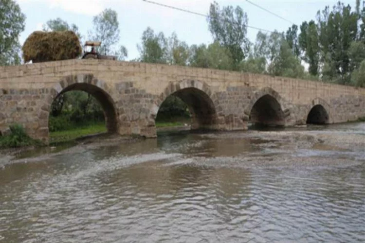 Roma dönemi köprü hala kullanımda