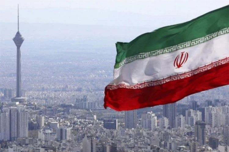 İran 'dünyada bir ilk' diye duyurdu!