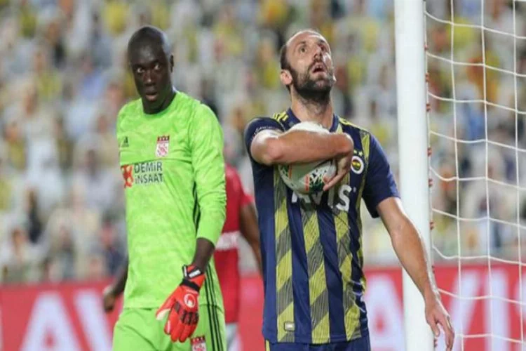 Fenerbahçe'nin forveti Vedat Muriç'e Premier Lig'den iki talip