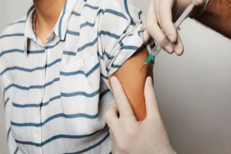 Heyecanlandıran açıklama: Aşı ekim ayına hazır