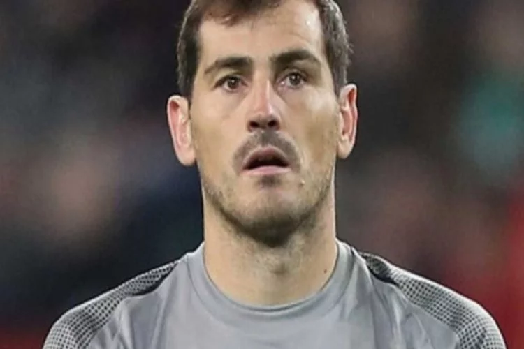 Casillas devri sona erdi!