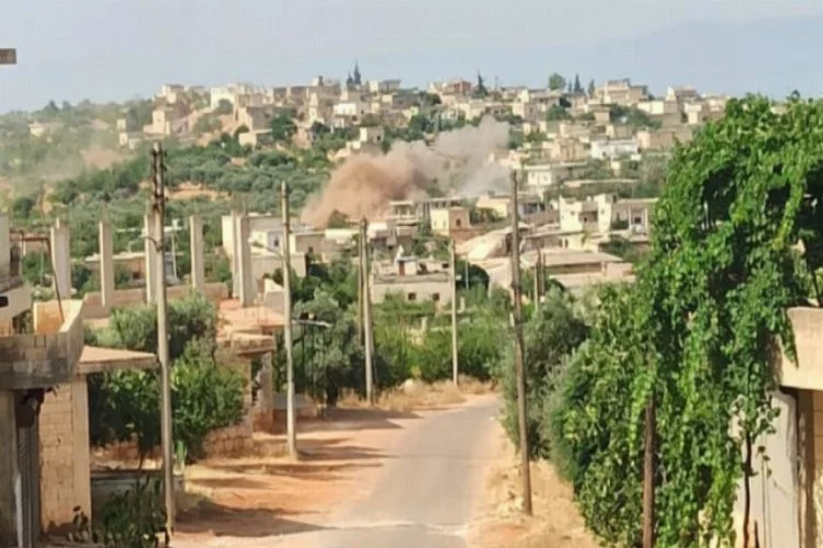 Esad rejimi Hama'yı vurdu: 2 yaralı