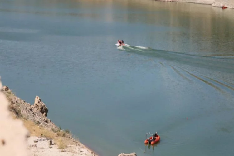 Kayıp Gülistan Doku, baraj gölünde didik didik aranıyor