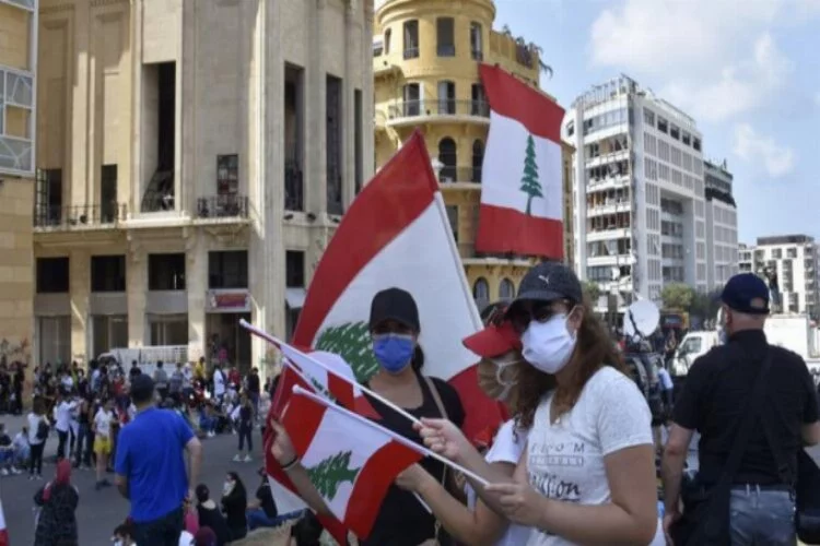 "Beyrut'un patlamanın öncesine dönmesi için büyük çabalar gerekiyor"