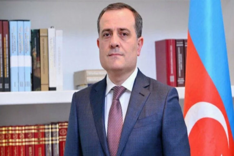 Azerbaycan Dışişleri Bakanı Bayramov, Türkiye'ye geliyor