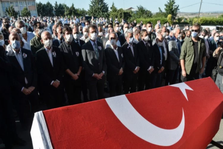 Kılıçdaroğlu, Cem Kara'nın cenaze törenin katıldı