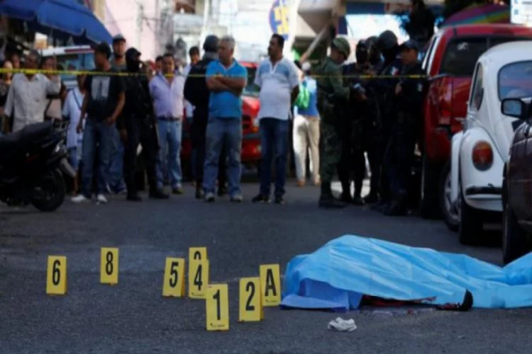 Meksika'daki uyuşturucu şiddeti: Cinayet sayısı rekor kırdı