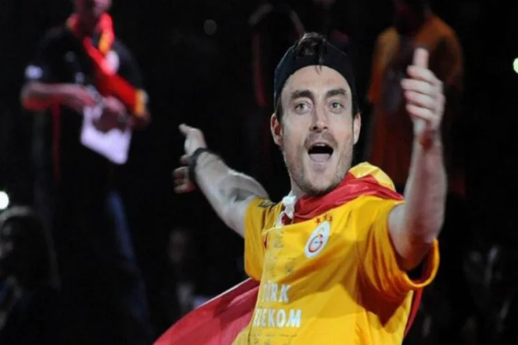 Albert Riera tekrar Galatasaray'da
