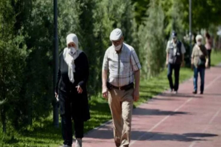 Van'da 65 yaş üstü vatandaşlara yeni kısıtlamalar getirildi