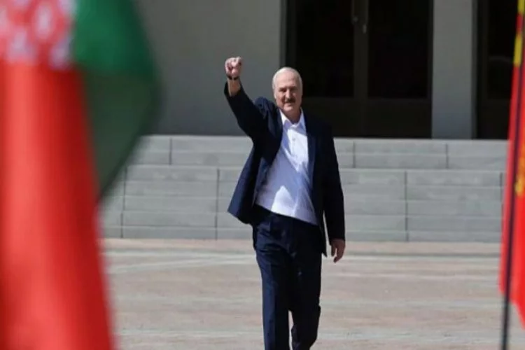 Lukaşenko: Batı, muhaliflere doğrudan destek veriyor